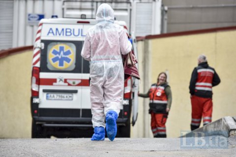 За добу в Україні виявили 5 181 новий випадок ковіду, госпіталізовано 1 916 осіб