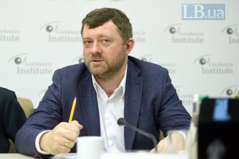 Корнієнко: Конституційний суд зараз перебуває в “напівзамороженому стані” і це добре