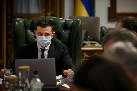 Зеленський доручив міністру оборони напрацювати план комплектації ЗСУ новою зброєю