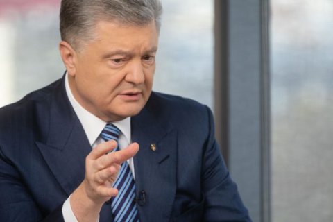 Порошенко: постачання електроенергії та води в Крим припинили після перших міжнародних резолюцій