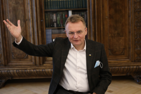 Садовий виступив за альтернативну ідею перейменування “Арени Львів” на честь Степана Бандери