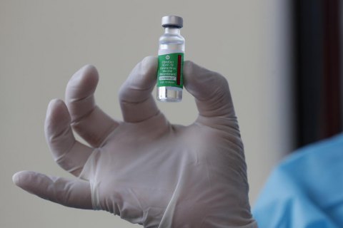 Мораторій на експорт вакцини з Індії буде діяти щонайменше до кінця весни