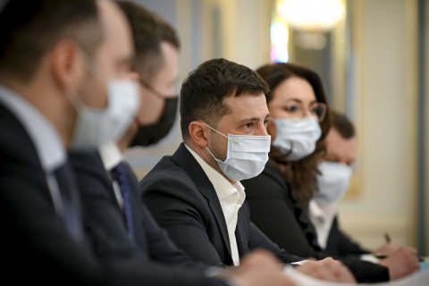 Зеленський ввів у дію рішення РНБО щодо санкцій проти 13 контрабандистів