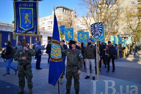 Голова УІНП назвав “марш вишиванок” до дня створення дивізії “Галичина” глорифікацією СС