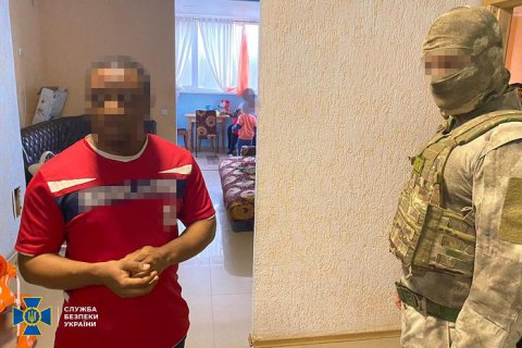 СБУ викрила шахраїв, які продавали підробку на вакцину Pfizer в Росію та Індію