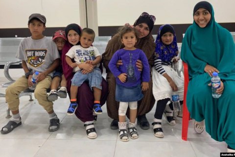 З таборів Сирії повертаються восьмеро українців, – “Радіо Свобода”