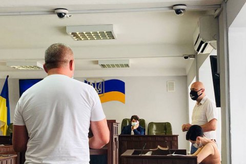 У справі “діамантових прокурорів” допитали першого свідка