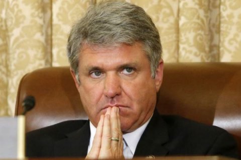 Американський законодавець заявив про докази витоку коронавірусу з лабораторії в Ухані