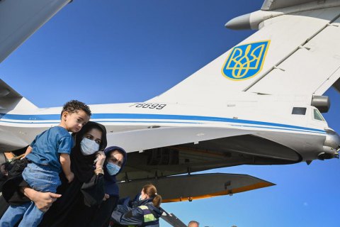 Майже 100 країн світу отримали запевнення від талібів щодо безпечної евакуації з Афганістану