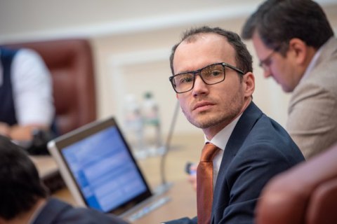 Малюська хоче перевірити глав ЗМІ на детекторі брехні і дізнатися, чи дають вони зарплату в конвертах