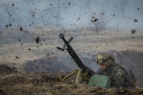 За добу окупанти шість разів порушили режим “тиші”