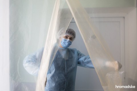 За добу в Україні – майже 16 тисяч нових випадків ковіду