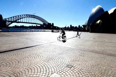 Найбільше місто Австралії виходить з чотирьохмісячного локдауну