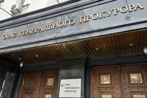 Підозру отримали двоє поліцейських, які не допомогли колегам у смертельній бійці у чернігівському супермаркеті