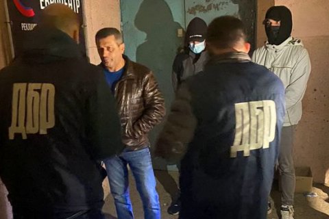 На Херсонщині депутата облради від партії Колихаєва затримали на 300 тис. грн хабаря