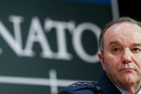 Екскомандувач НАТО закликав Захід розглянути варіанти військової допомоги Україні