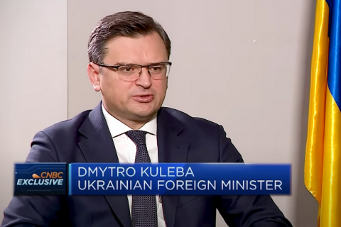 Кулеба підтвердив, що Захід розглядає можливість відключення Росії від SWIFT у разі нової агресії