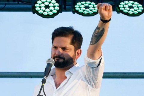 Новим президентом Чилі став колишній лідер студентів Боріч