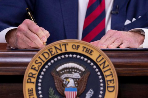 Байден думає про розміщення кількох тисяч військових у країнах Балтії та в Східній Європі, – New York Times