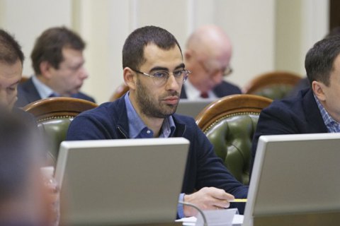 Фракція “Слуга народу” на засіданні 14 лютого планує виключити нардепа Олександра Трухіна