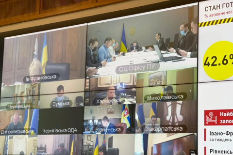 ​В ОП закликали медиків повідомляти про факти невиплати підвищеної зарплати