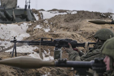 У Білорусі почалися спільні з Росією військові навчання