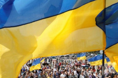 Кількість українців, які позитивно ставляться до Росії, продовжує зменшуватись, – опитування