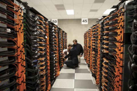 США можуть позбавити Росію високотехнологічних товарів у разі ескалації, – Reuters