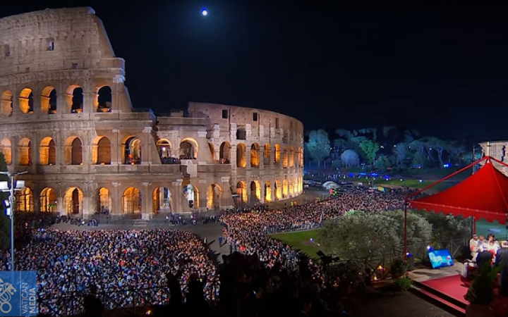 Ватикан замінив текст про “братні народи” на молитовну тишу