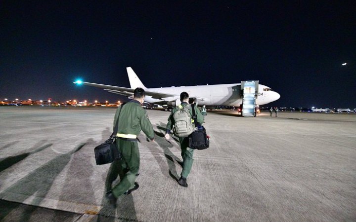 Японія передасть Україні костюми хімзахисту та дрони