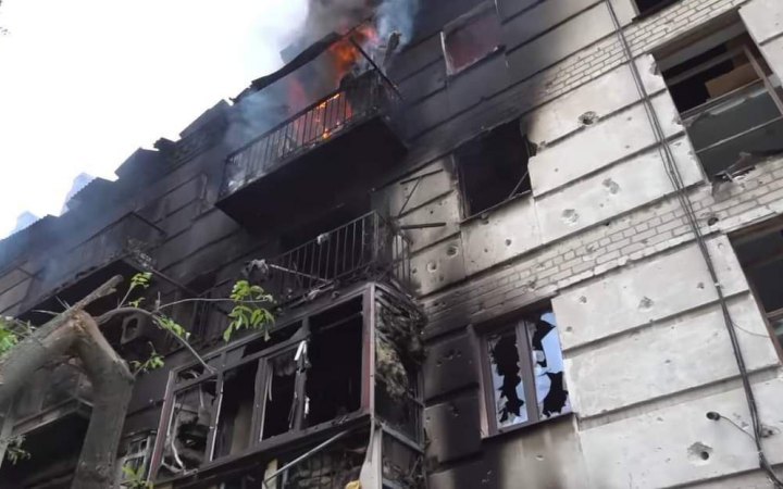 Учора від російських обстрілів у Сєвєродонецьку загинули 12 людей, ще одна – в Гірській громаді