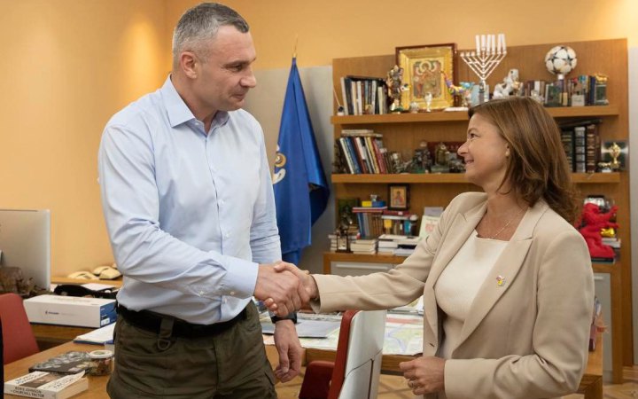 Кличко попросив у Словенії спецавтомобілі