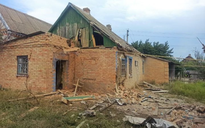 Нікополь обстріляли з “градів”, є травмовані