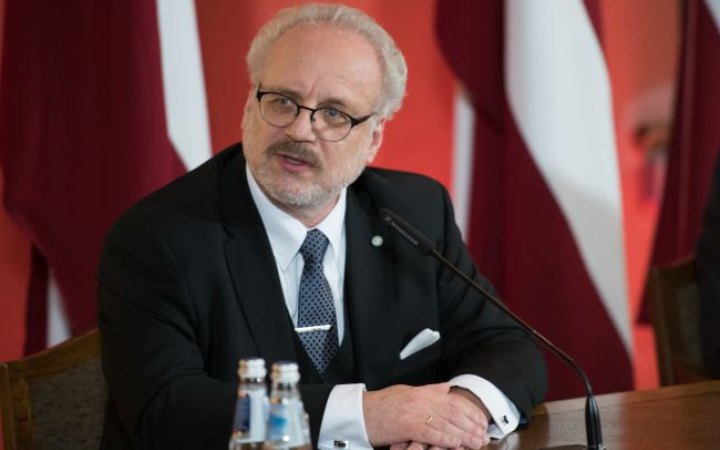 Президент Латвії пропонує почати переговори щодо вступу України до Євросоюзу