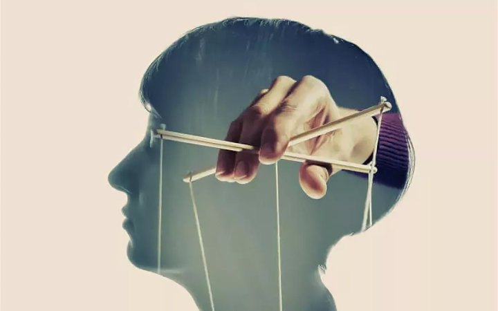 Пєсков маніпулює: