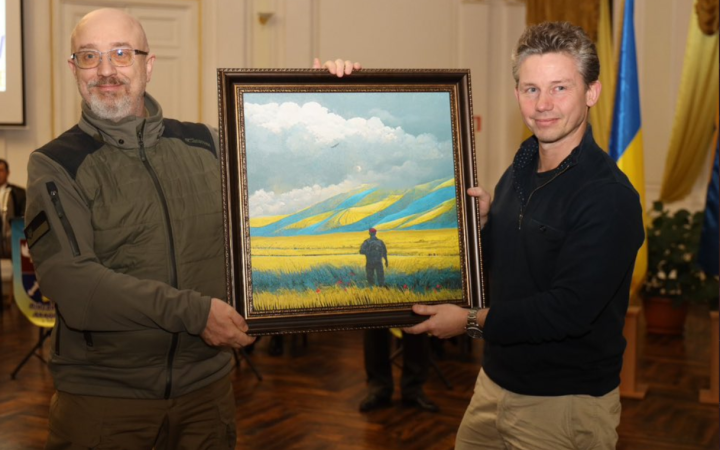 Резніков обговорив з міністром оборони Швеції посилення ЗСУ