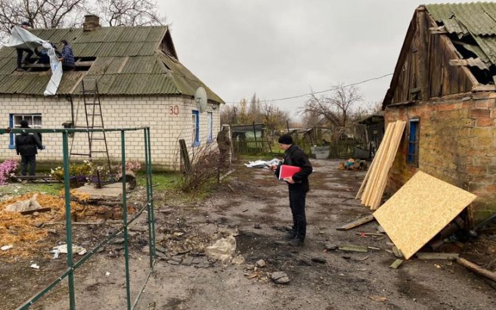 Уночі росіяни обстріляли Нікополь із важкої артилерії