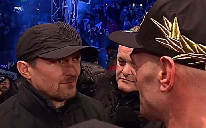 Бій Усик – Ф’юрі не відбудеться у запланований термін