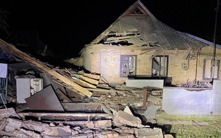 Росіяни двічі за ніч обстріляли Нікопольський район Дніпропетровщини