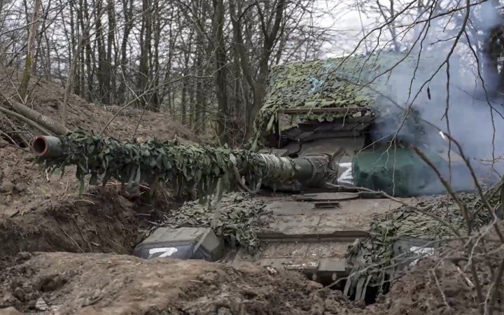 Росія зосередилась на наступі на Куп’янському, Лиманському, Бахмутському, Авдіївському та Новопавлівському напрямках