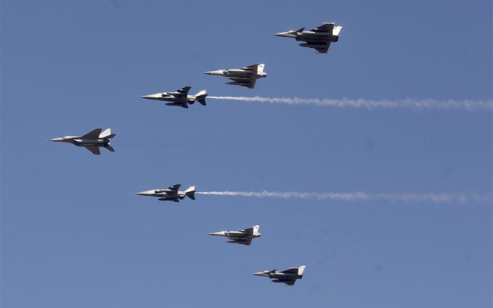 Сербія збирається придбати французькі винищувачі Rafale замість російських МіГ