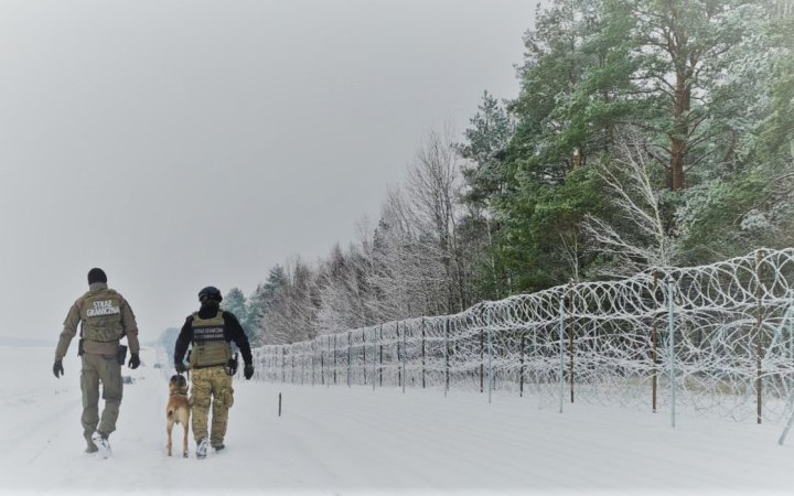 Польща планує вислати з країни військового аташе Білорусі