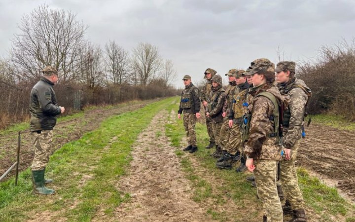 Курсанти-прикордонники почали навчання на кордоні