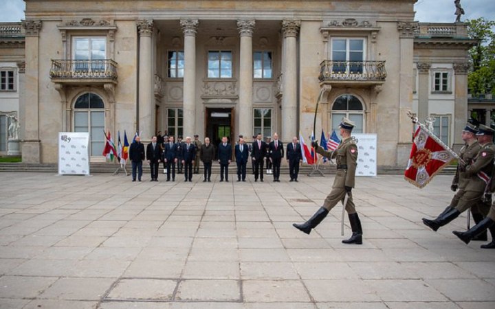 Бухарестська дев’ятка підтримала Україну на шляху до НАТО та ЄС