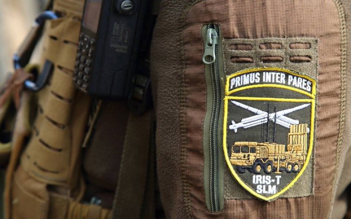 Тривають важкі бої за Бахмут і Мар’їнку, ЗСУ відбили 39 ворожих атак на Донеччині, – Генштаб