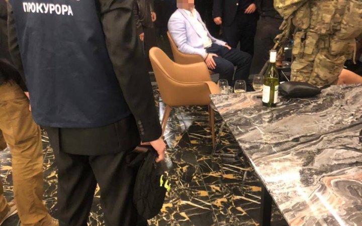 СБУ викрила нардепа, який за $50 тис. обіцяв “відмазати” іноземця від екстрадиції