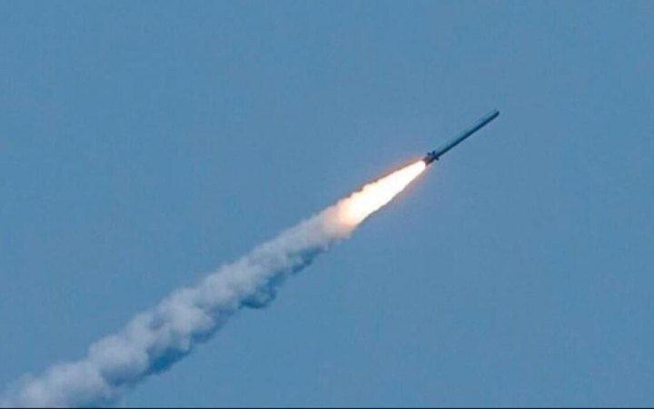 За добу росіяни здійснили 49 авіаційних ударів та 72 обстріли з РЗСВ, – Генштаб