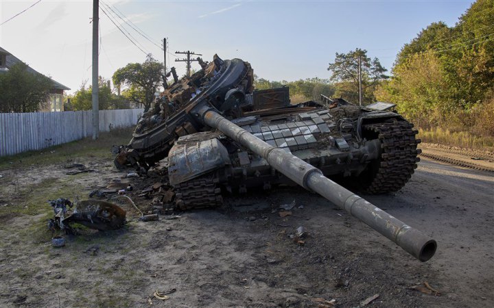 Учора оборонці знищили ще 630 окупантів та 11 ворожих танків, – Генштаб
