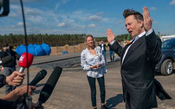 Ілон Маск визнав, що говорив із Путіним восени 2022 року, – The New Yorker