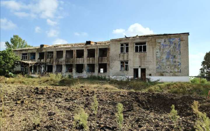 На Харківщині росіяни скинули керовану авіабомбу неподалік від школи